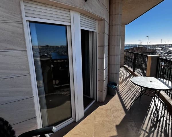 3 chambre Appartement à vendre à Puerto Deportivo, Torrevieja avec garage - 450 000 € (Ref: 10073302)