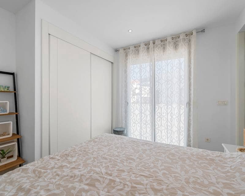 3 camera da letto Villa in vendita in Villamartin con piscina - 429.000 € (Rif: 10073304)