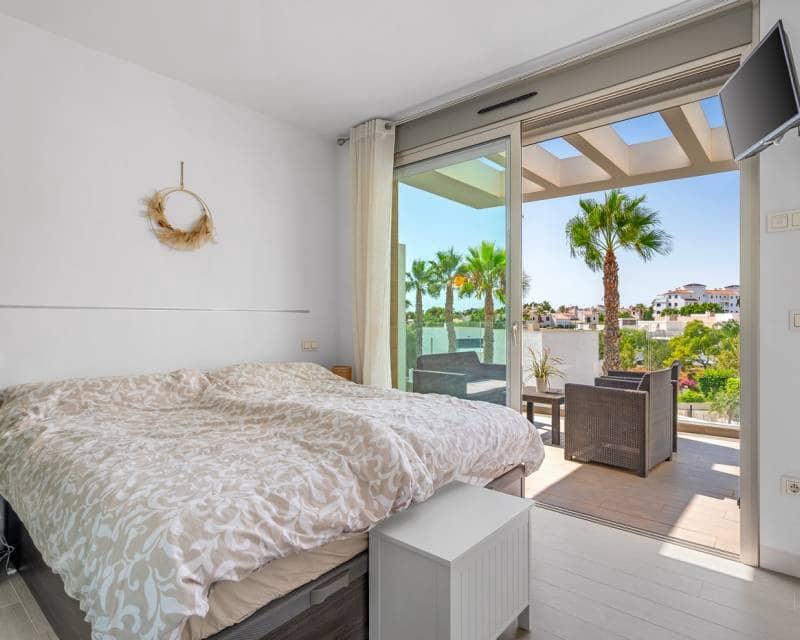 3 camera da letto Villa in vendita in Villamartin con piscina - 429.000 € (Rif: 10073304)