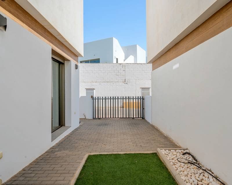 3 camera da letto Villa in vendita in Villamartin con piscina - 429.000 € (Rif: 10073304)