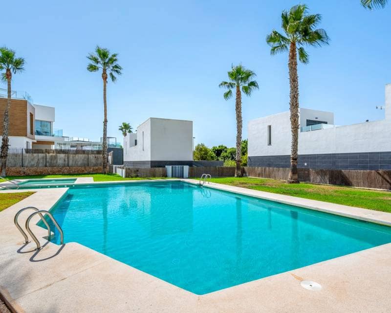 3 camera da letto Villa in vendita in Villamartin con piscina - 429.000 € (Rif: 10073304)