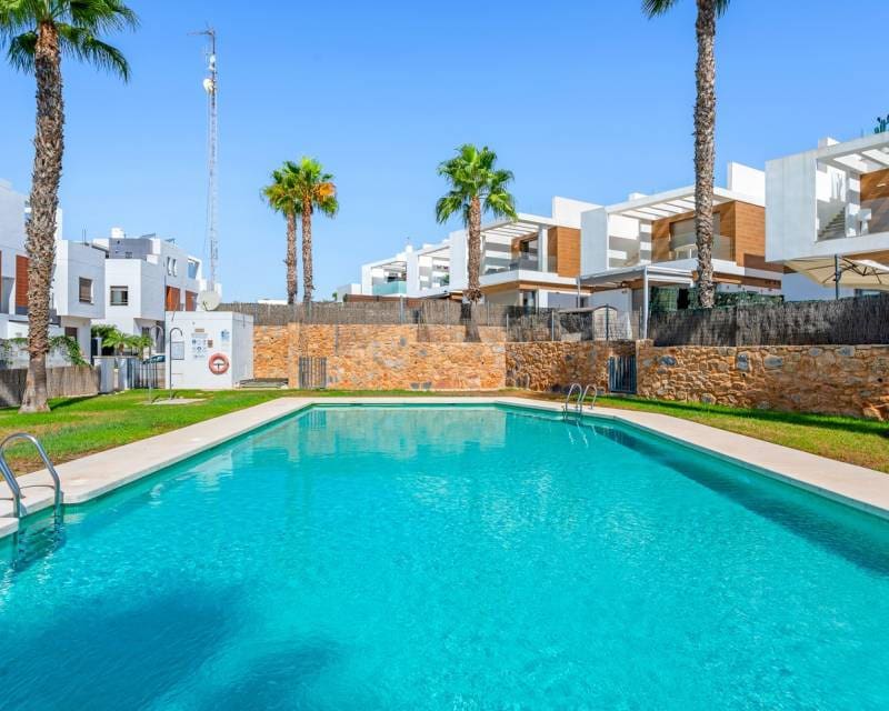 3 camera da letto Villa in vendita in Villamartin con piscina - 429.000 € (Rif: 10073304)