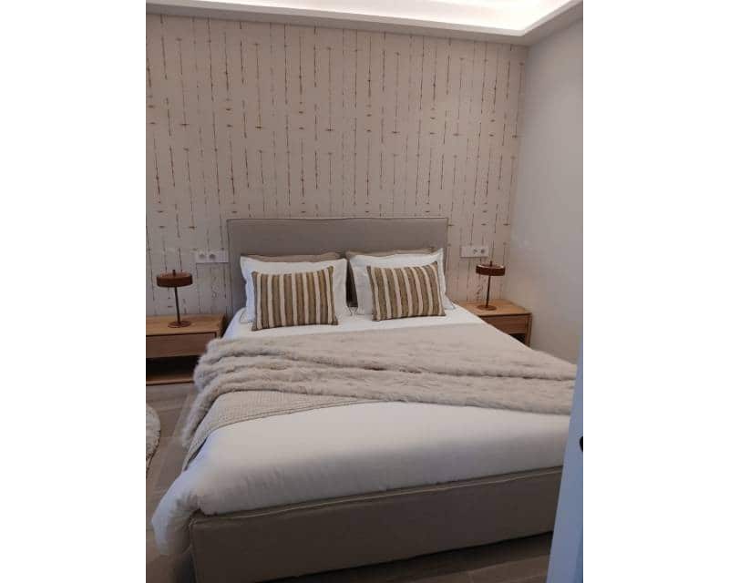 4 chambre Penthouse à vendre à Guardamar del Segura avec piscine garage - 950 000 € (Ref: 10076757)