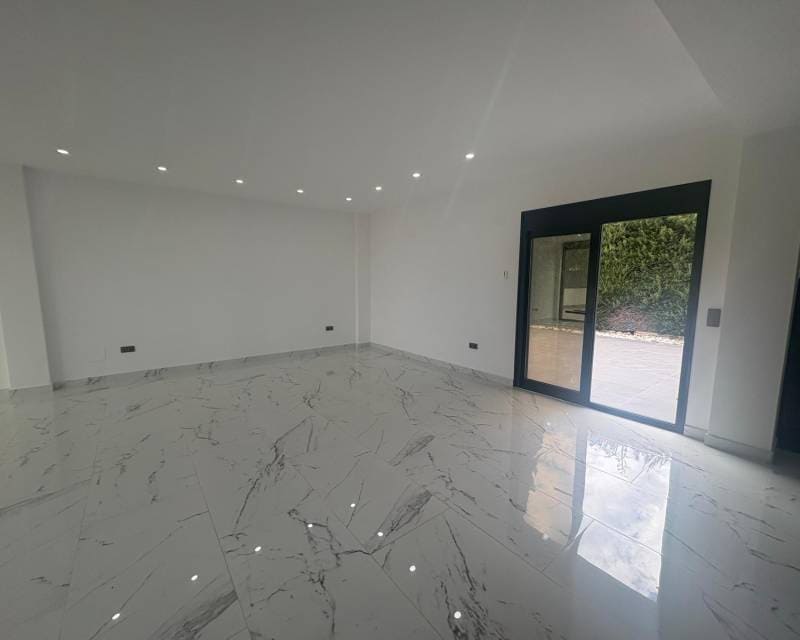 Chalet de 4 habitaciones en Orihuela Costa en venta con piscina - 985.000 € (Ref: 10076876)