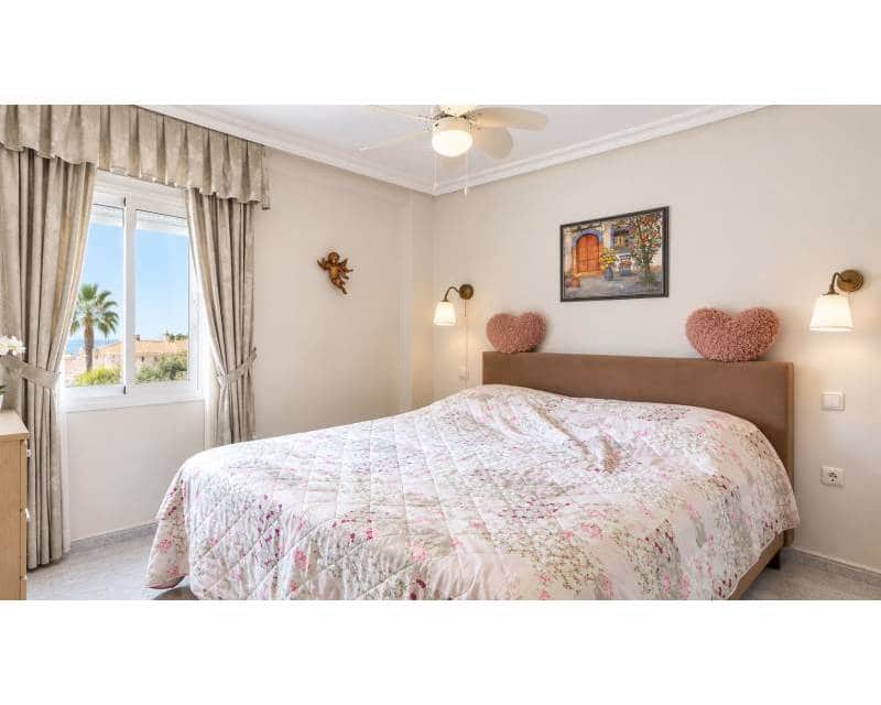3 soveværelse Villa til salg i Benferri med swimmingpool - € 375.000 (Ref: 10076878)