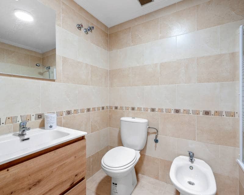 3 soveværelse Lejlighed til salg i Orihuela Costa med swimmingpool - € 189.000 (Ref: 10076881)