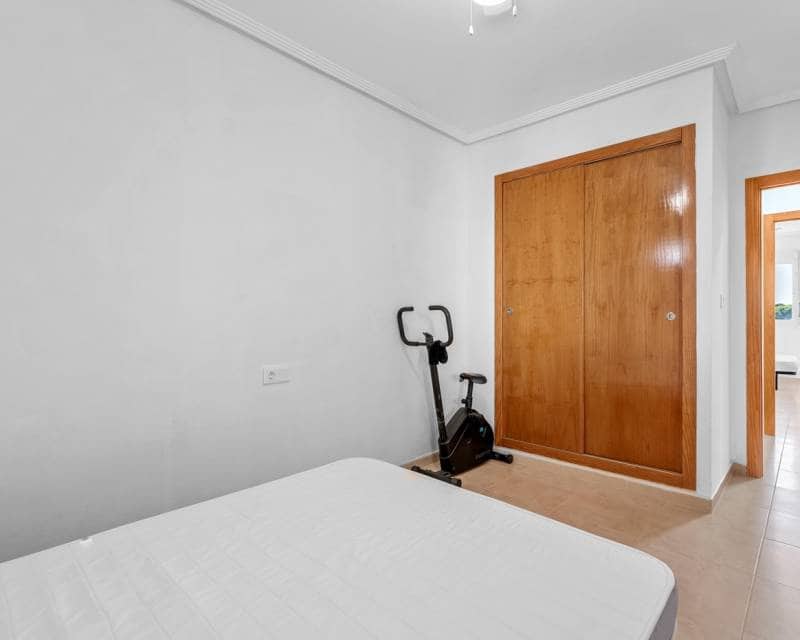 3 soveværelse Lejlighed til salg i Orihuela Costa med swimmingpool - € 189.000 (Ref: 10076881)