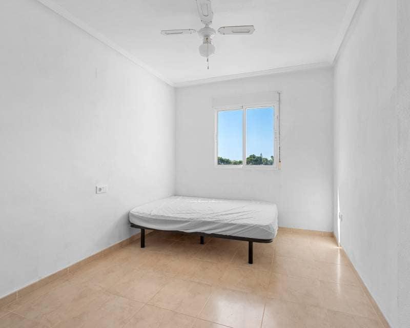 3 soveværelse Lejlighed til salg i Orihuela Costa med swimmingpool - € 189.000 (Ref: 10076881)