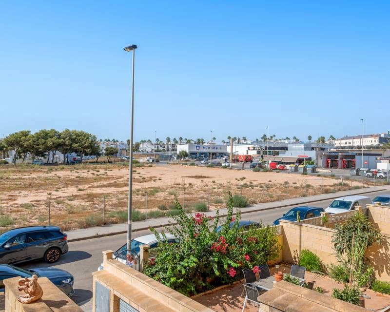 3 soveværelse Lejlighed til salg i Orihuela Costa med swimmingpool - € 189.000 (Ref: 10076881)