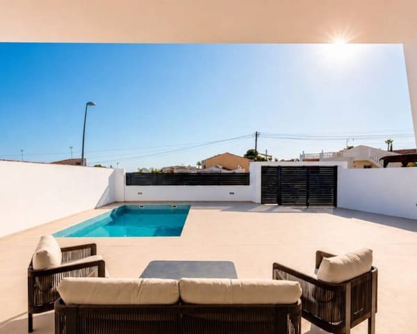 3 sovrum Villa till salu i Los Balcones med pool garage - 790 000 € (Ref: 10079085)