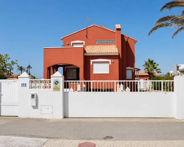 3 soverom Villa til salgs i La Manga del Mar Menor - € 592 800 (Ref: 10079853)