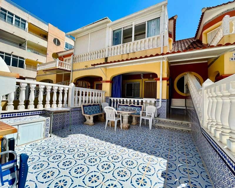2 Zimmer Haus zu verkaufen in Torrevieja mit Pool Garage - 286.500 € (Ref: 10079854)