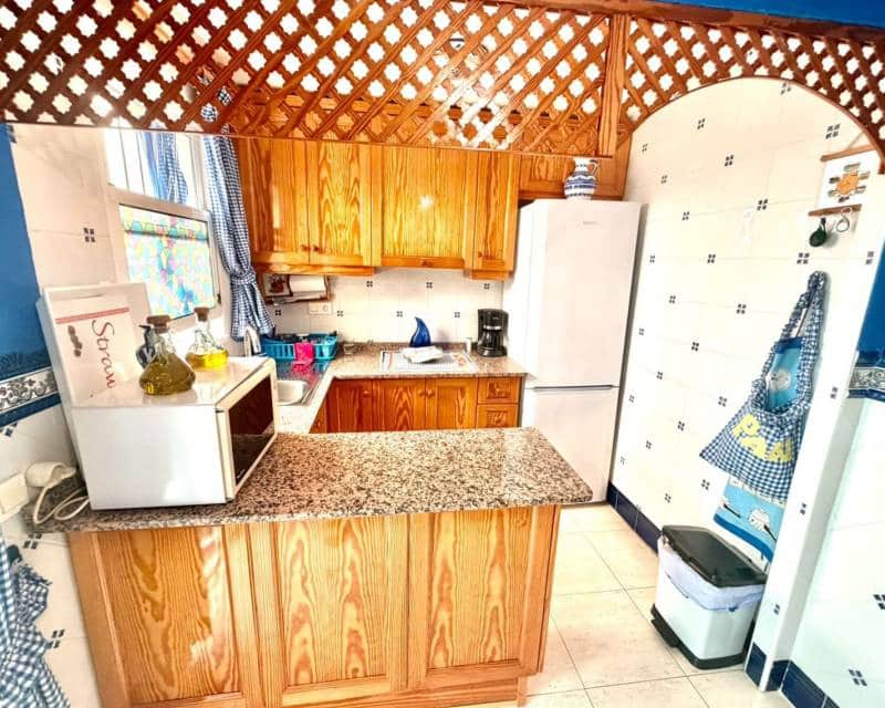 2 Zimmer Haus zu verkaufen in Torrevieja mit Pool Garage - 286.500 € (Ref: 10079854)