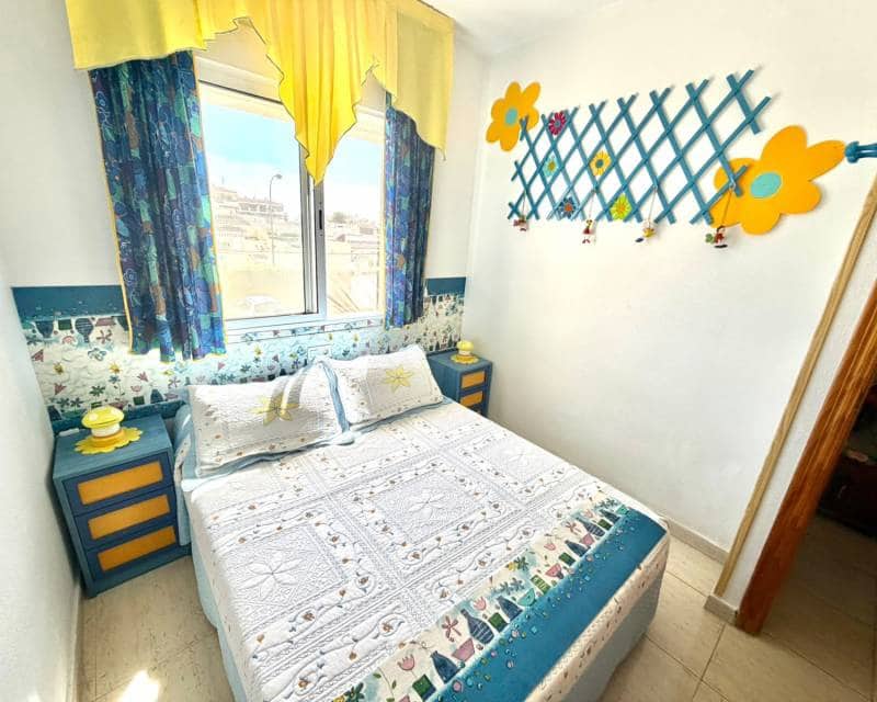 2 Zimmer Haus zu verkaufen in Torrevieja mit Pool Garage - 286.500 € (Ref: 10079854)
