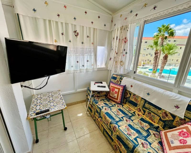 2 Zimmer Haus zu verkaufen in Torrevieja mit Pool Garage - 286.500 € (Ref: 10079854)