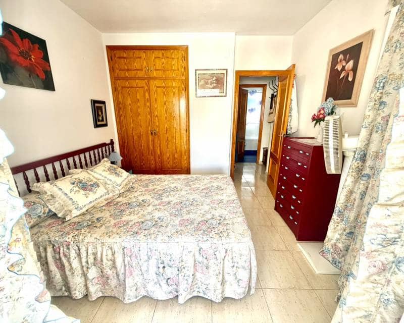 2 Zimmer Haus zu verkaufen in Torrevieja mit Pool Garage - 286.500 € (Ref: 10079854)