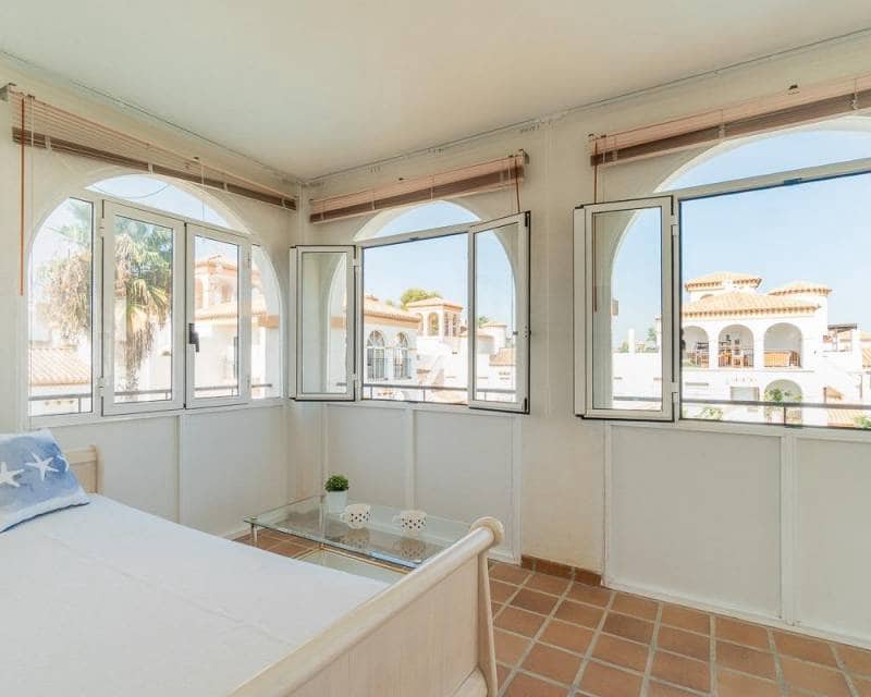 2 soverom Leilighet til salgs i Playa Flamenca med svømmebasseng - € 239 000 (Ref: 10079855)