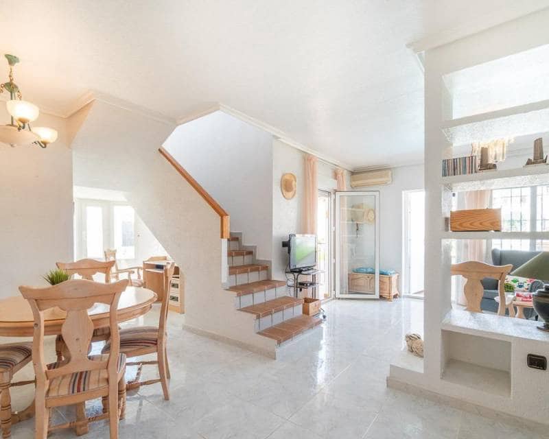 2 soverom Leilighet til salgs i Playa Flamenca med svømmebasseng - € 239 000 (Ref: 10079855)