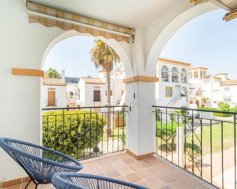 2 soverom Leilighet til salgs i Playa Flamenca med svømmebasseng - € 239 000 (Ref: 10079855)