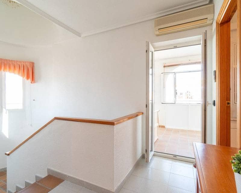 2 soverom Leilighet til salgs i Playa Flamenca med svømmebasseng - € 239 000 (Ref: 10079855)