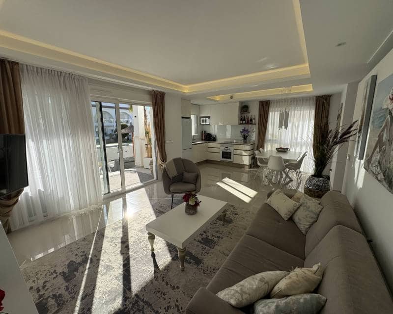 2 makuuhuone Huoneisto myytävänä paikassa Ciudad Quesada mukana uima-altaan - 325 000 € (Ref: 10081634)