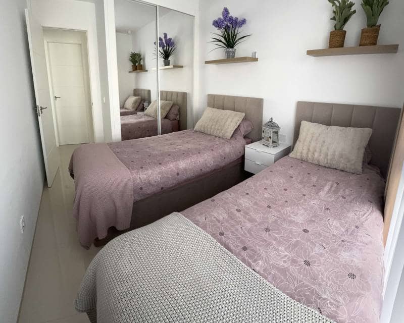 2 makuuhuone Huoneisto myytävänä paikassa Ciudad Quesada mukana uima-altaan - 325 000 € (Ref: 10081634)