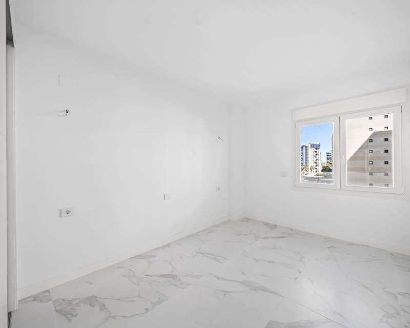 3 quarto Apartamento para venda em Punta Prima com piscina - 575 000 € (Ref: 10082097)