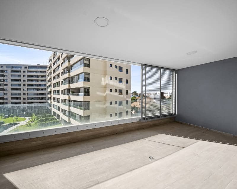 3 quarto Apartamento para venda em Punta Prima com piscina - 575 000 € (Ref: 10082097)