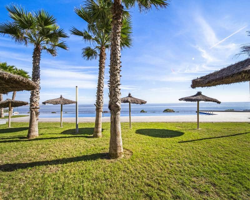 3 quarto Apartamento para venda em Punta Prima com piscina - 575 000 € (Ref: 10082097)