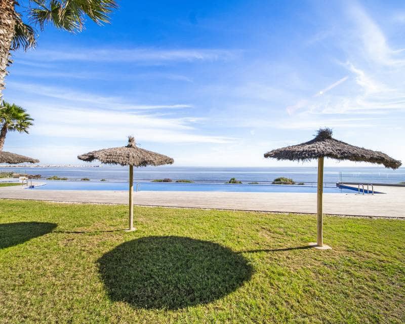 3 quarto Apartamento para venda em Punta Prima com piscina - 575 000 € (Ref: 10082097)