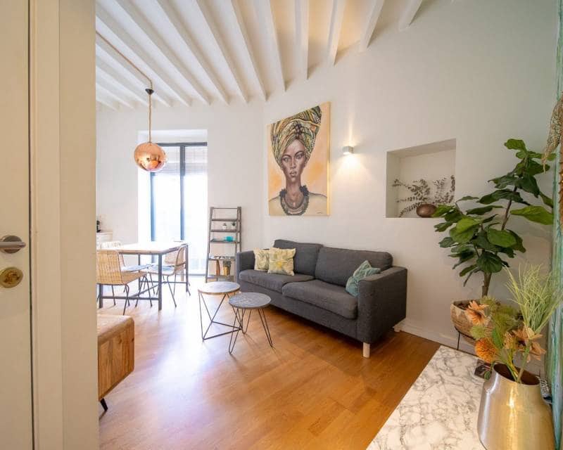 2 Zimmer Apartment zu verkaufen in Alicante / Alacant Stadt - 275.000 € (Ref: 10082100)