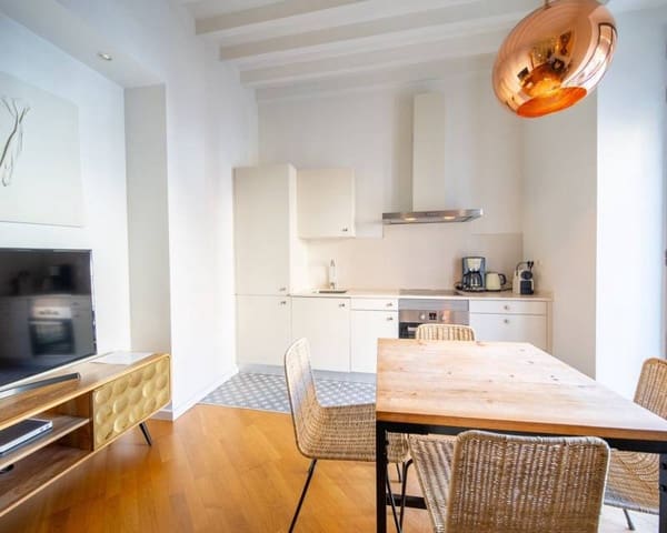 2 Zimmer Apartment zu verkaufen in Casco Antiguo - Sant Cruz - Ayuntamiento, Alicante / Alacant Stadt - 275.000 € (Ref: 10082100)