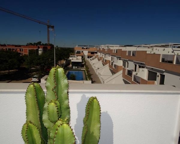 3 bedroom Townhouse for sale in Pilar de la Horadada ciudad, Pilar de la Horadada - € 325,000 (Ref: 10084919)