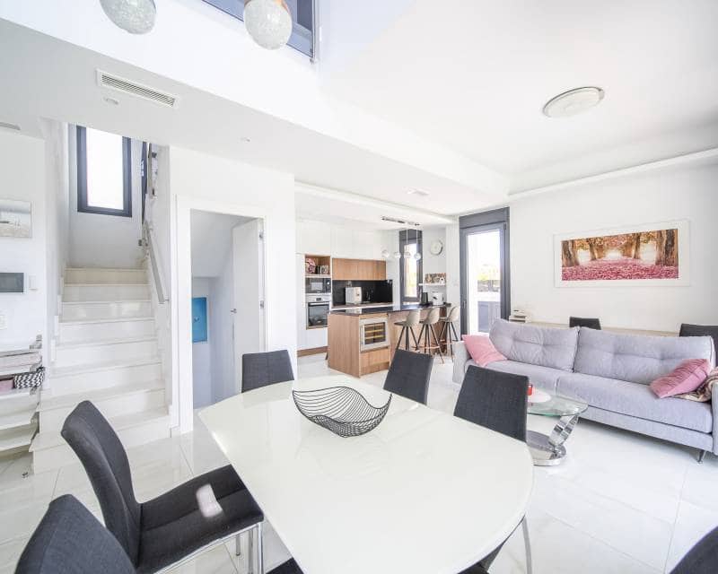 4 soveværelse Villa til salg i Orihuela Costa med swimmingpool - € 759.000 (Ref: 10088493)