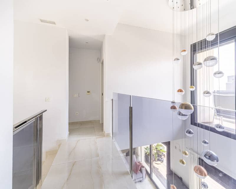 4 soveværelse Villa til salg i Orihuela Costa med swimmingpool - € 759.000 (Ref: 10088493)