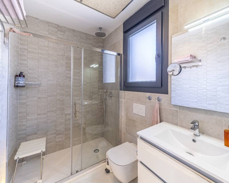 4 soveværelse Villa til salg i Orihuela Costa med swimmingpool - € 759.000 (Ref: 10088493)