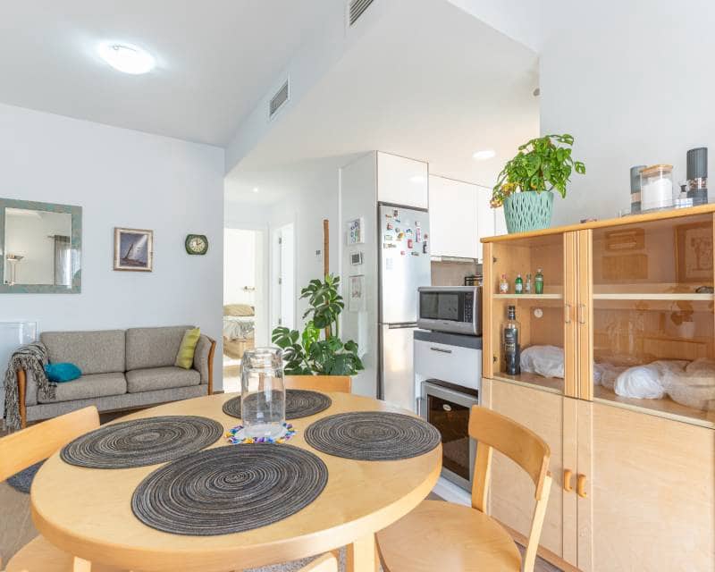 2 soverom Leilighet til salgs i Torrevieja med svømmebasseng - € 197 000 (Ref: 10088494)