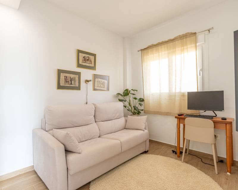 2 soverom Leilighet til salgs i Torrevieja med svømmebasseng - € 197 000 (Ref: 10088494)