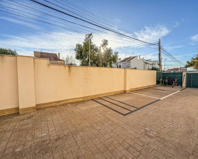2 soverom Leilighet til salgs i Torrevieja med svømmebasseng - € 197 000 (Ref: 10088494)