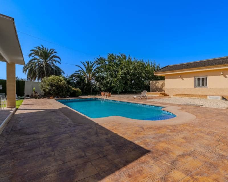 8 quarto Quinta/Casa Rural para venda em Almoradi com piscina garagem - 950 000 € (Ref: 10088499)
