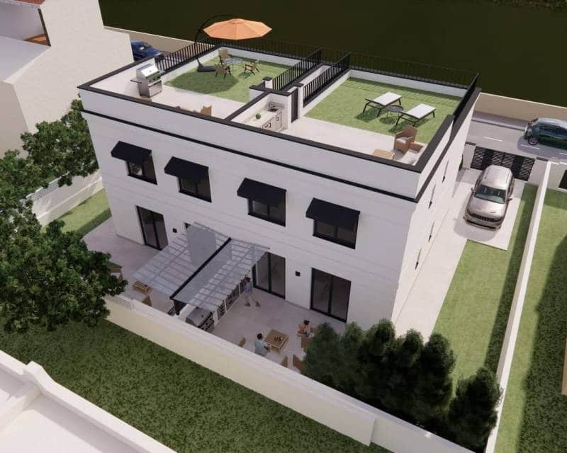 3 soveværelse Byhus til salg i Torrevieja - € 325.000 (Ref: 10091570)