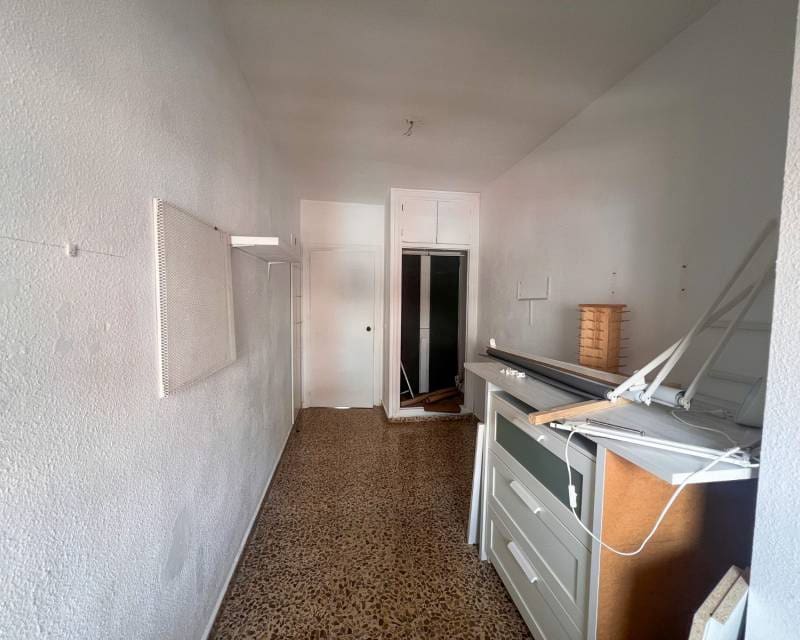Apartamento de 4 habitaciones en Guardamar del Segura en venta con garaje - 195.000 € (Ref: 10091572)