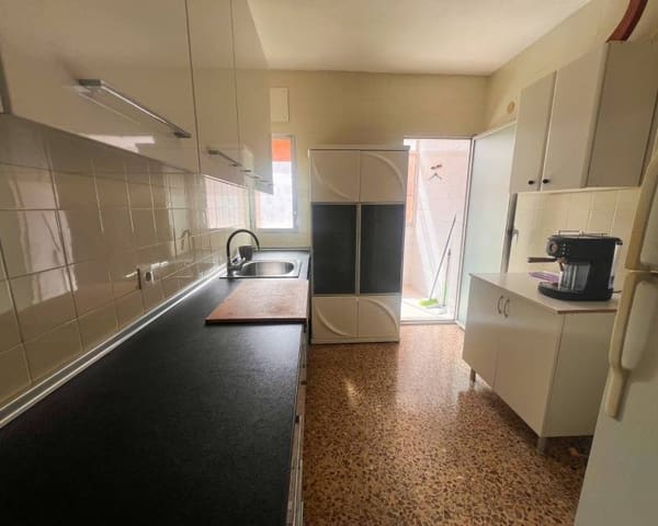Apartamento de 4 habitaciones en Las Viñas, Guardamar del Segura en venta con garaje - 195.000 € (Ref: 10091572)