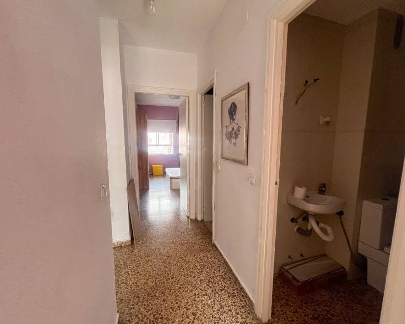 Apartamento de 4 habitaciones en Guardamar del Segura en venta con garaje - 195.000 € (Ref: 10091572)