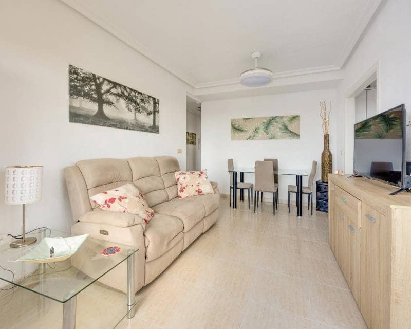 2 bedroom Apartment for sale in Torrevieja with pool - € 164,969 (Ref: 10094817)