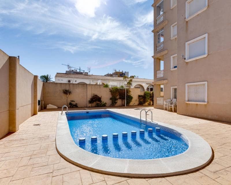 2 bedroom Apartment for sale in Torrevieja with pool - € 164,969 (Ref: 10094817)