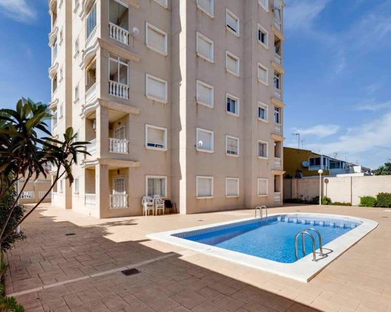 2 bedroom Apartment for sale in Torrevieja with pool - € 164,969 (Ref: 10094817)