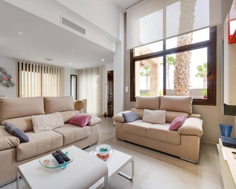 3 bedroom Villa for sale in Ciudad Quesada with pool garage - € 379,969 (Ref: 10095351)