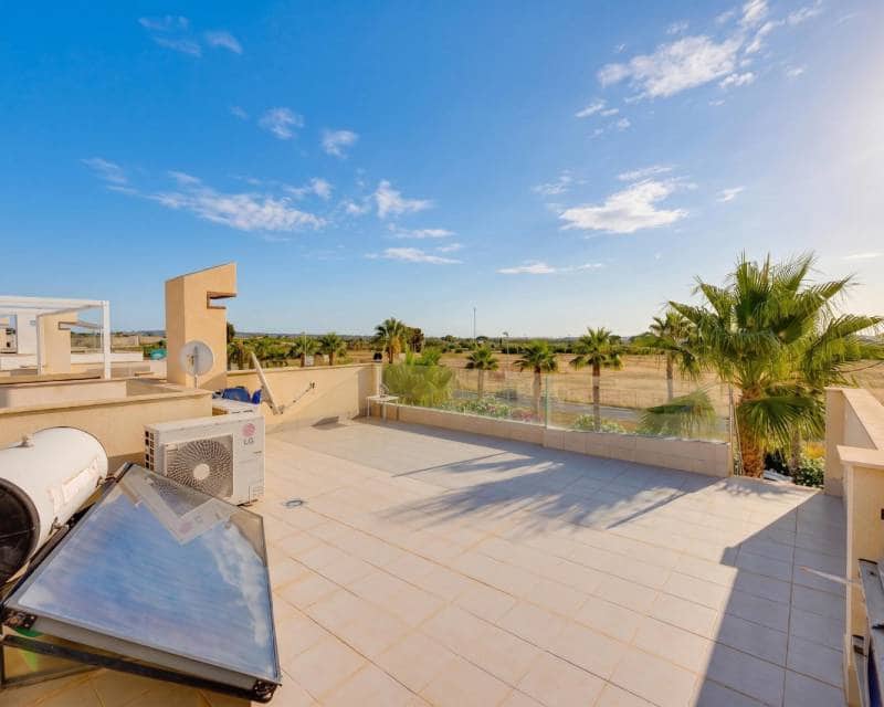 3 bedroom Villa for sale in Ciudad Quesada with pool garage - € 379,969 (Ref: 10095351)