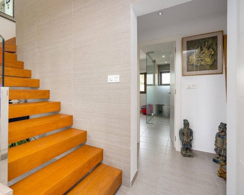 3 bedroom Villa for sale in Ciudad Quesada with pool garage - € 379,969 (Ref: 10095351)